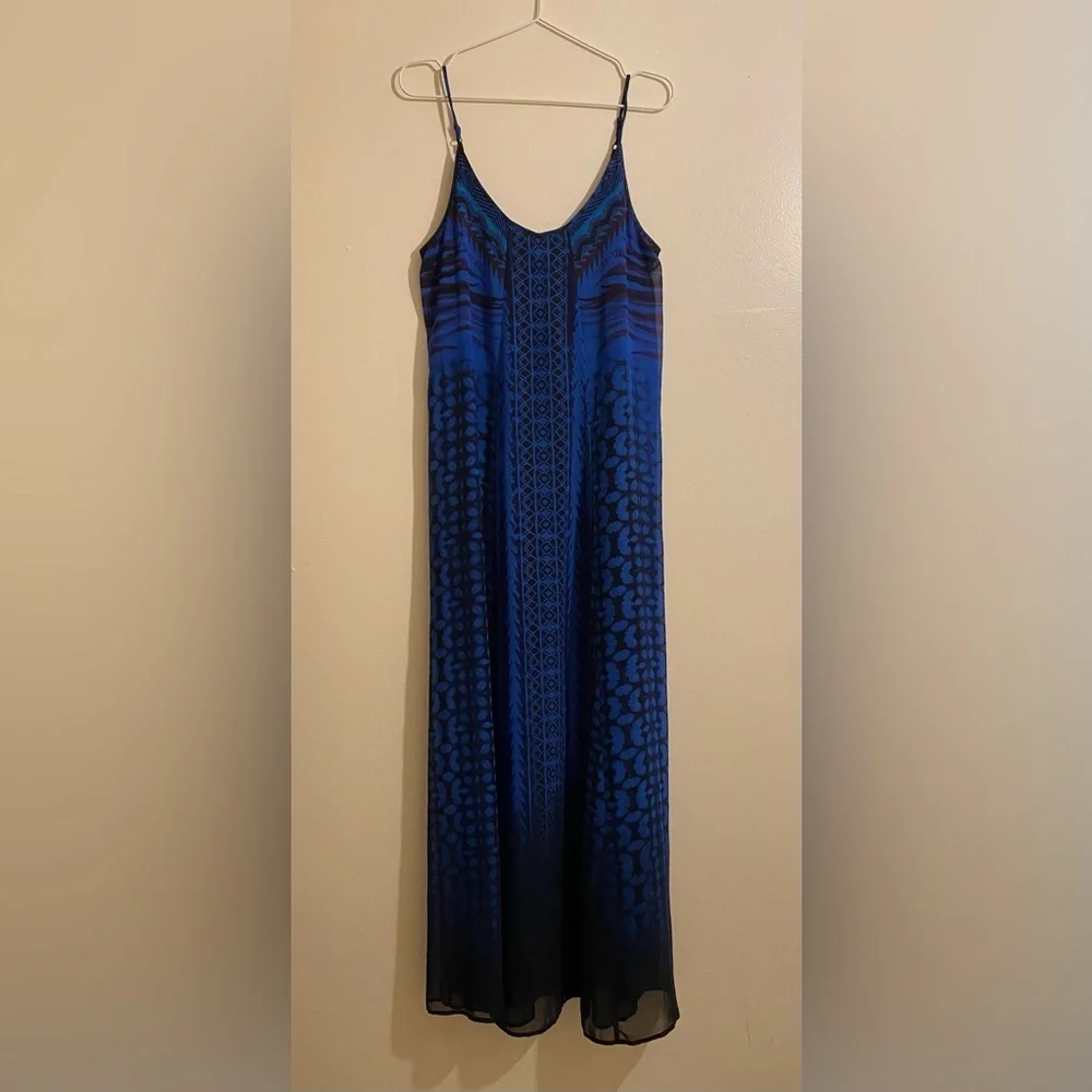 Express Black and Blue Patterned Maxi Dress. Size S